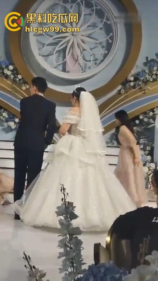 闺蜜比自己胖都嫁出去了，还要当伴娘送戒指，急火攻心气到晕倒，塑料姐妹情太真实了！-7